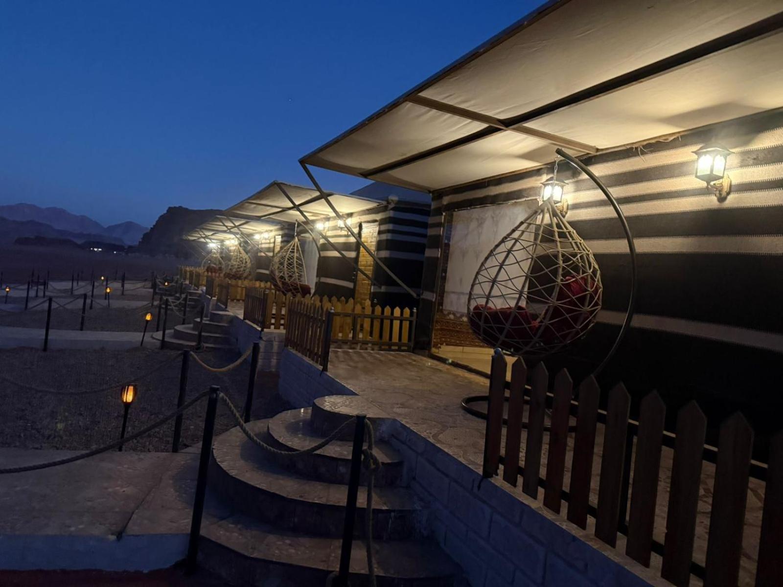 Falling Stars Camp Wadi Rum Exterior photo